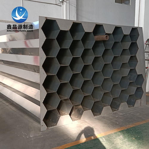 不锈钢阳极管为何选用蜂窝状设计